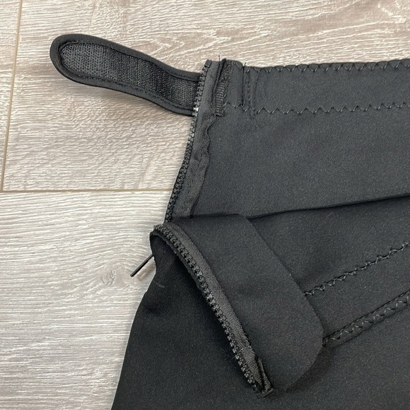 Weider Neoprene Shorts Sculpt and Tone Size L/XL - Picture 9 of 12